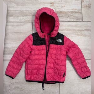 The North Face 3T Jacket Pink and Black with hood